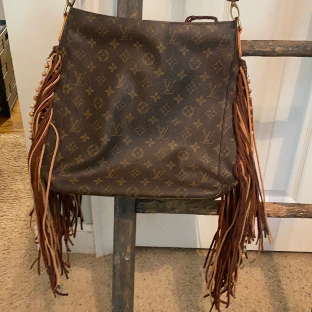 Vintage Boho Authentic Louis Vuitton Crossbody